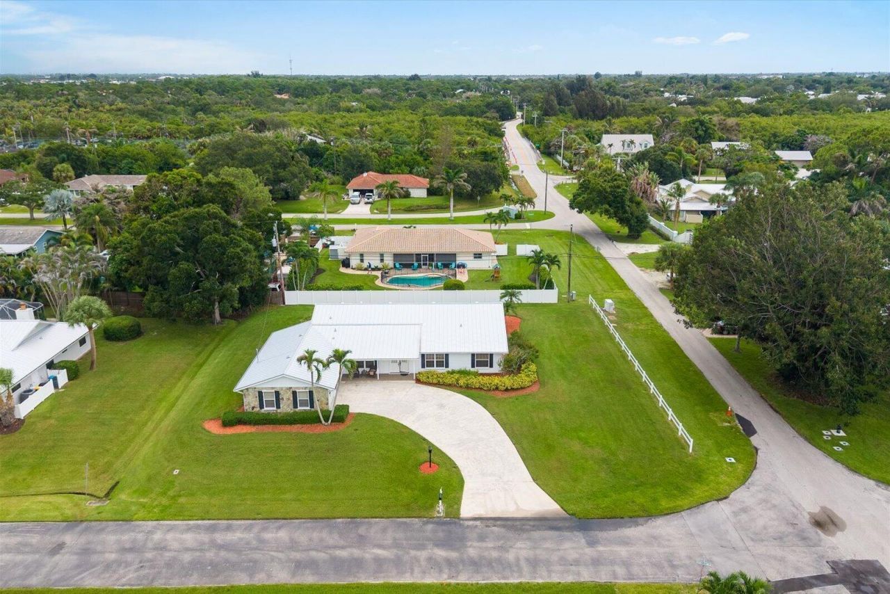 2375 NW Cove View, Stuart, FL 34994 Photo