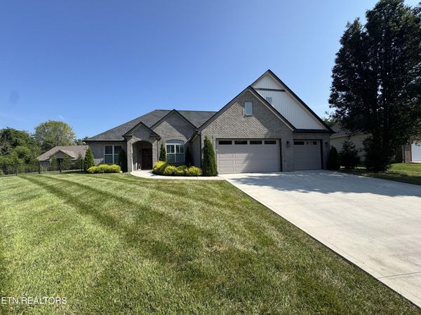 212 Oologila Place, Loudon, TN 37774