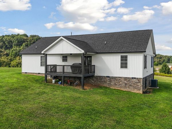 213 Waterway Drive, Rutledge, TN 37861