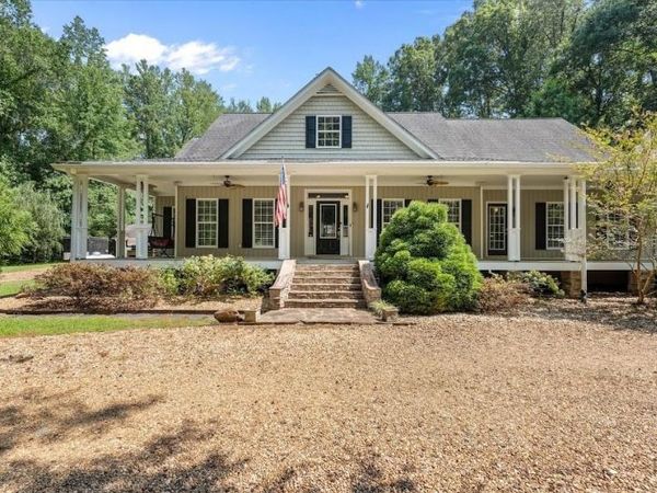 275 McDonald Road, Tallapoosa, GA 30176