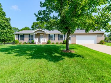 2725 Goshen Road, Winchester, KY 40391