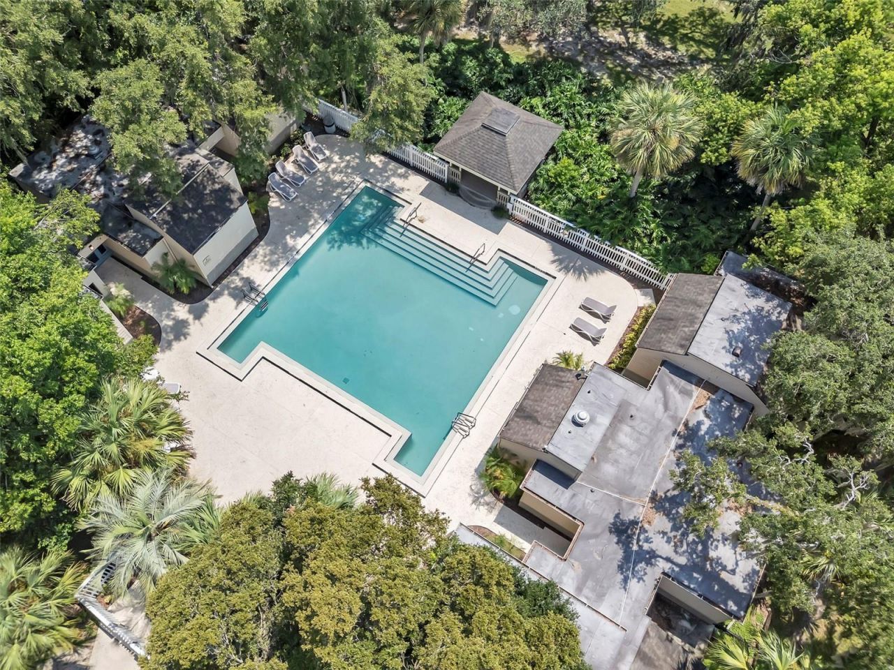 111 Sand Pine Lane, Longwood, FL 32779 Photo