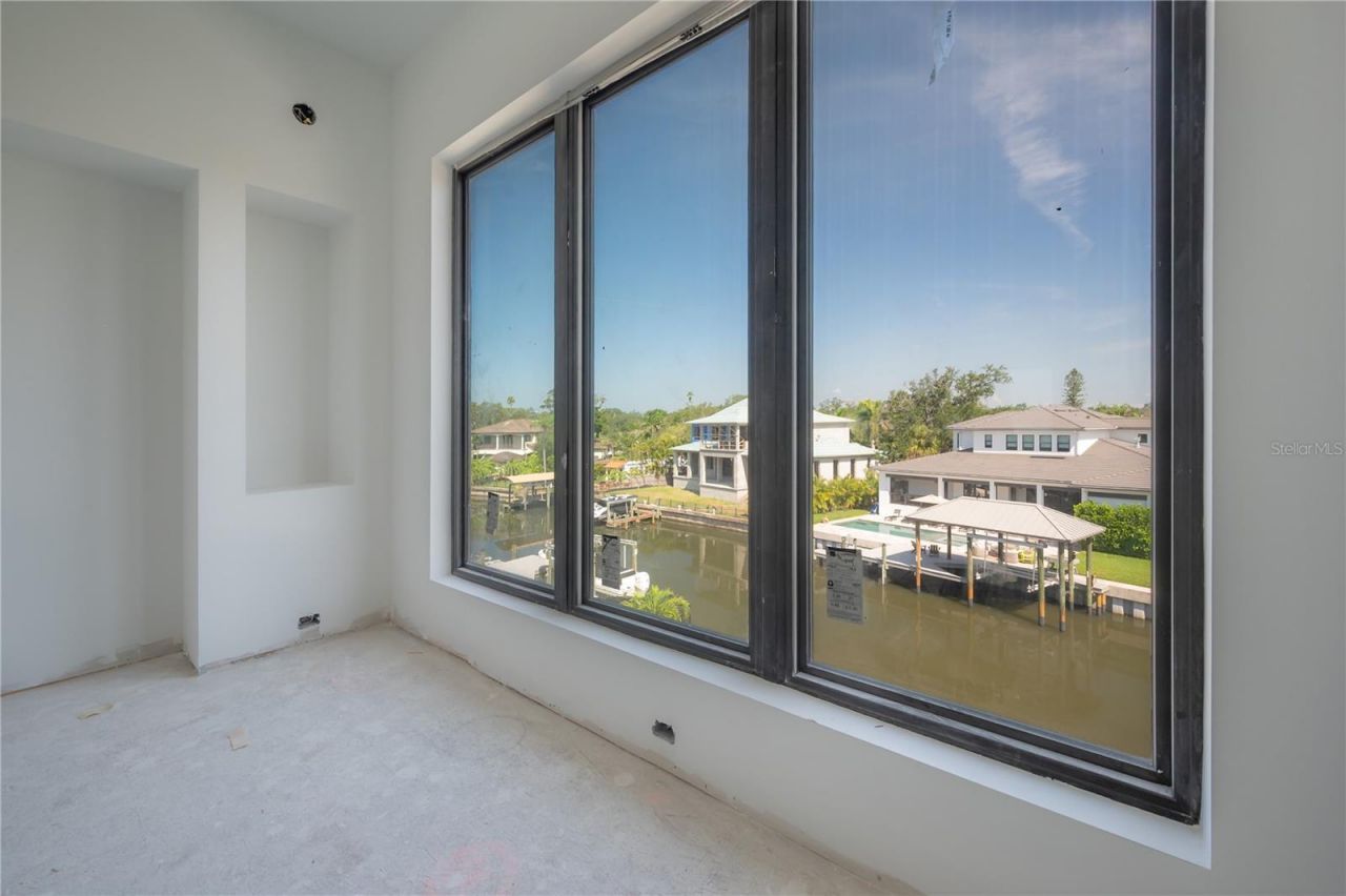 654 Geneva Place, Tampa, FL 33606 Photo