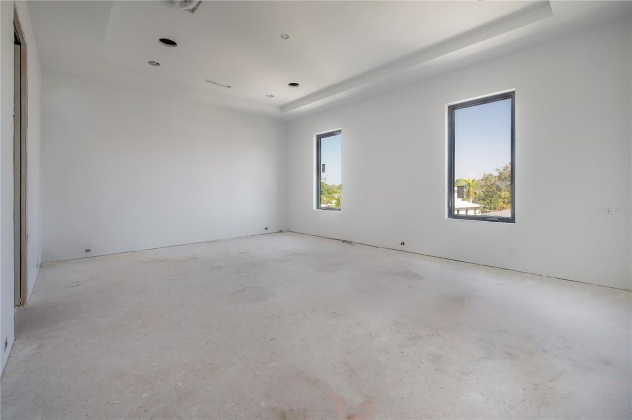 654 Geneva Place, Tampa, FL 33606 Photo