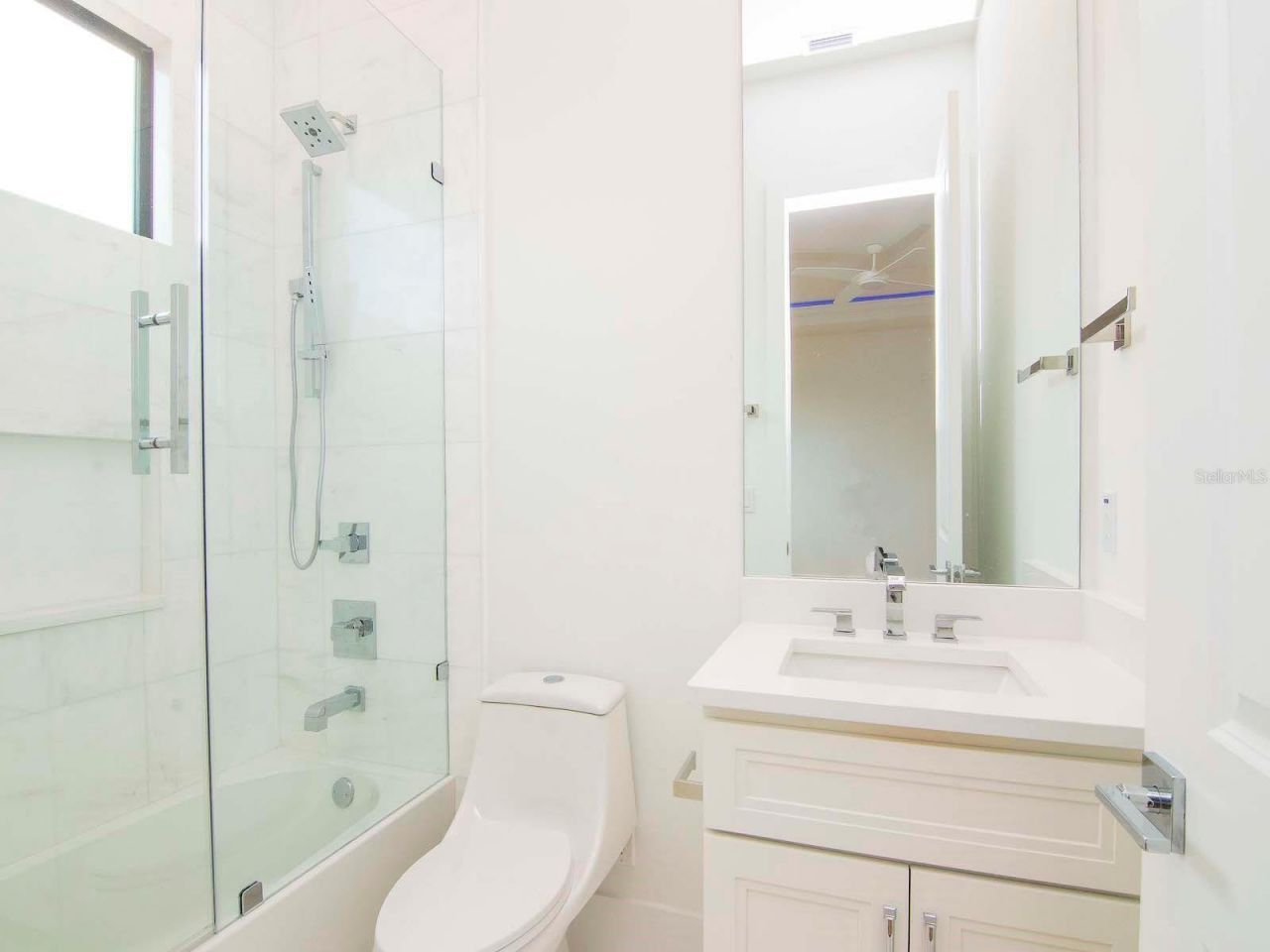 654 Geneva Place, Tampa, FL 33606 Photo