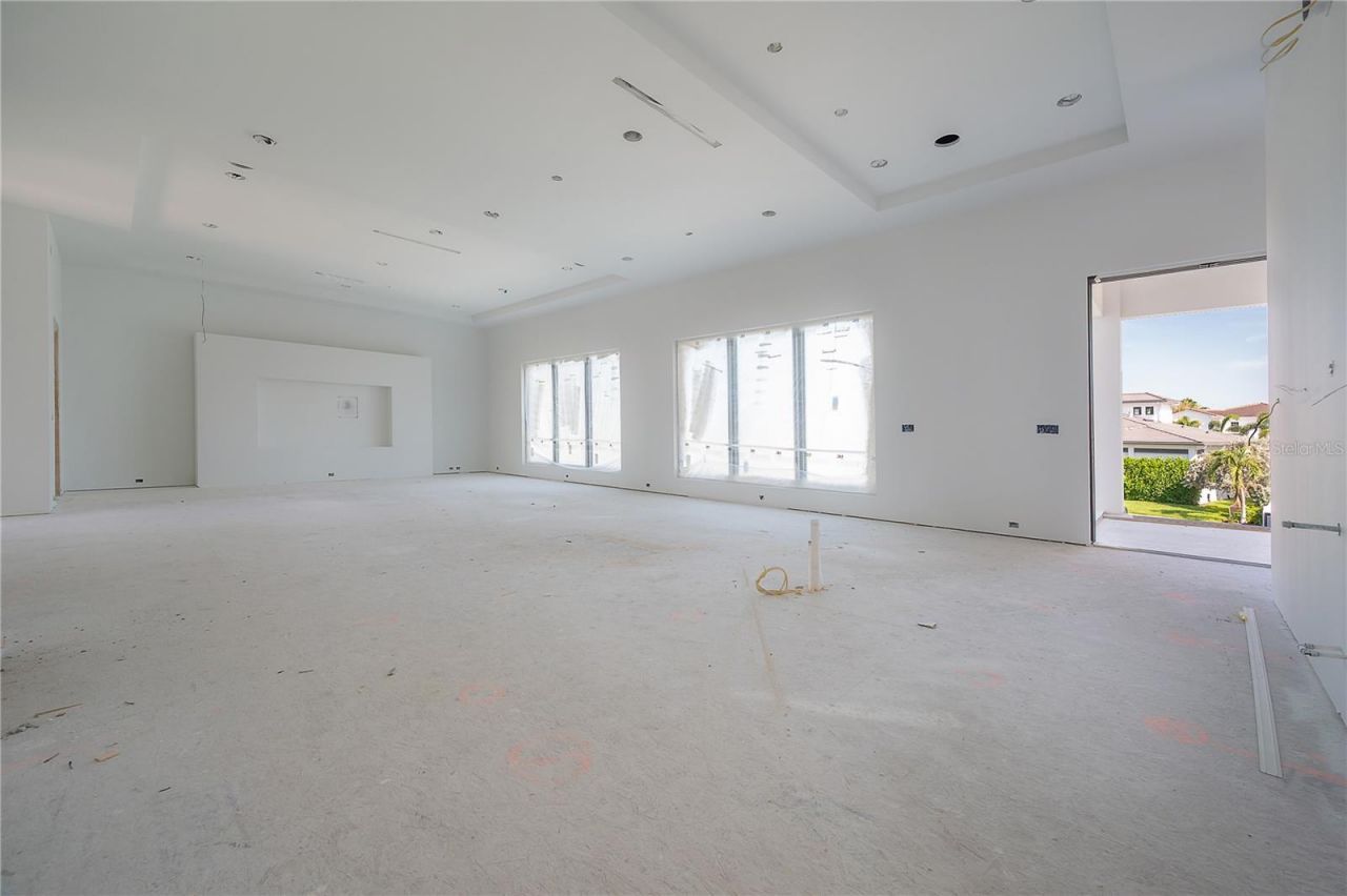 654 Geneva Place, Tampa, FL 33606 Photo