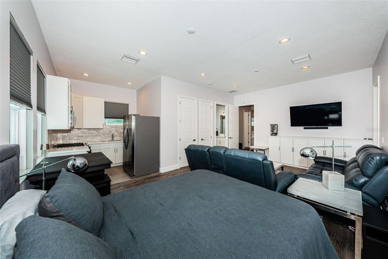 2430 6th Avenue N, Saint Petersburg, FL 33713 Photo