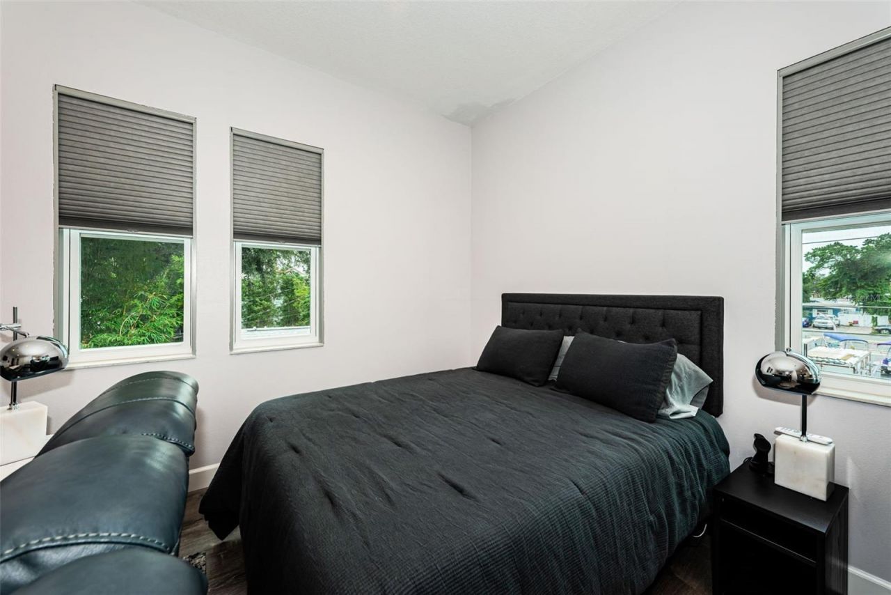 2430 6th Avenue N, Saint Petersburg, FL 33713 Photo