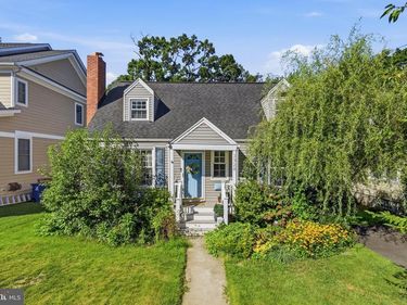 2328 N COLUMBUS STREET, ARLINGTON, VA 22207