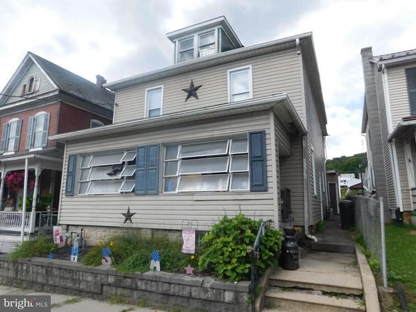 317 LOGAN STREET , LEWISTOWN, PA 17044