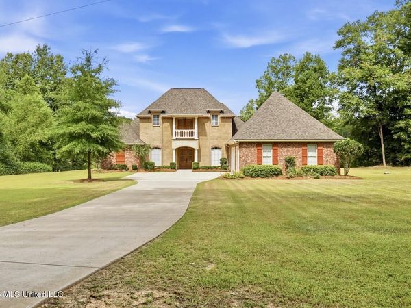 329 Pennebaker Road, Vicksburg, MS 39183