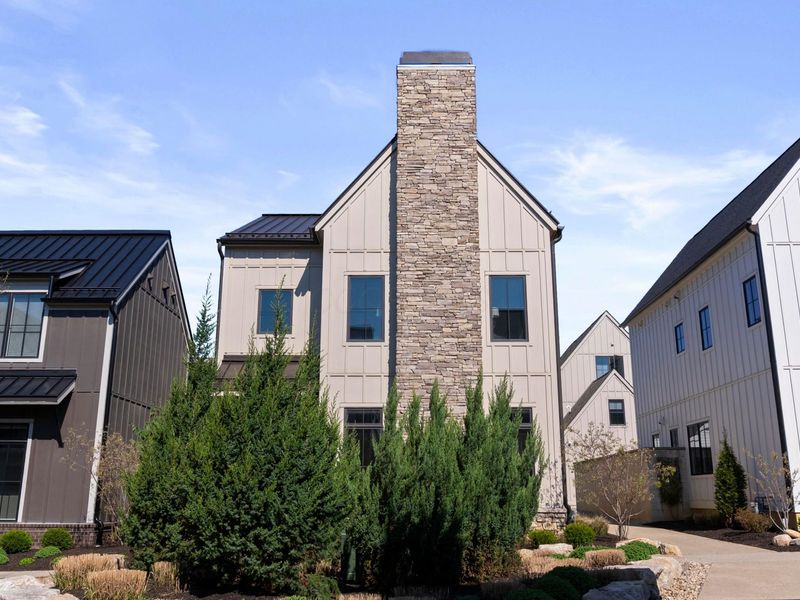 2899 Katmai Drive , Unit A, Columbus, OH 43228 Photo 1