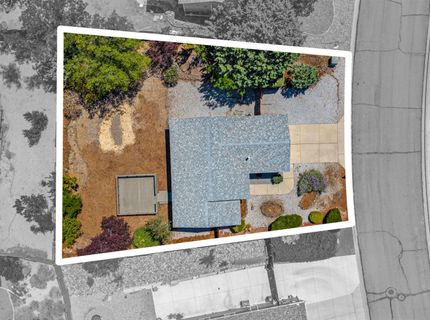 5743 Cinnamon Court, Sun Valley, NV 89433 Photo