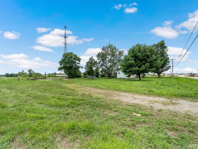 6905 W St Rt 73, Chester Township, OH 45177 Photo 19