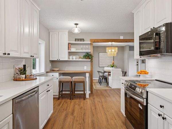 11201 Ewing Avenue S, Bloomington, MN 55431