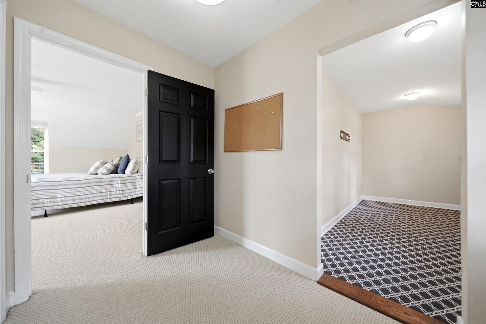 66 Mallet Hill Court  Photo 28