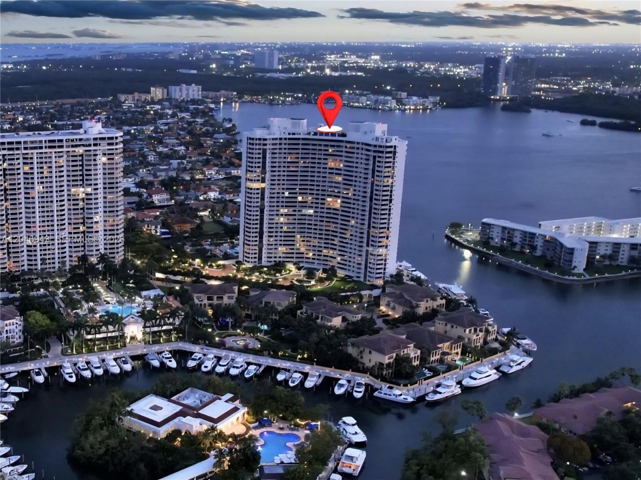 1000 W Island Blvd, Unit 1206, Aventura, FL 33160 Photo