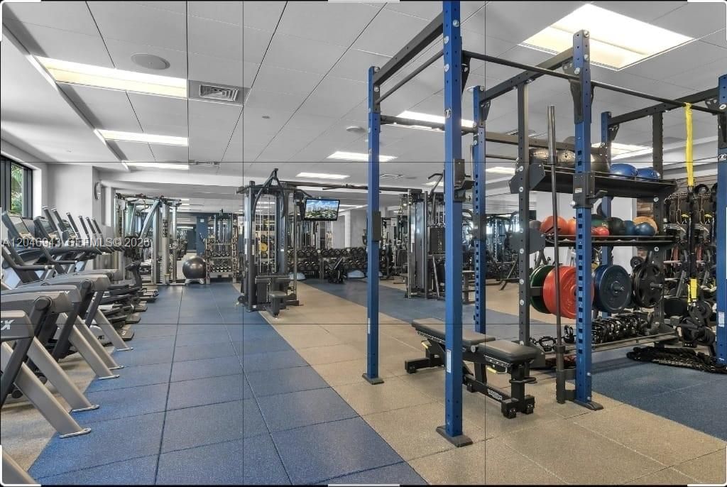 1000 W Island Blvd, Unit 1206, Aventura, FL 33160 Photo