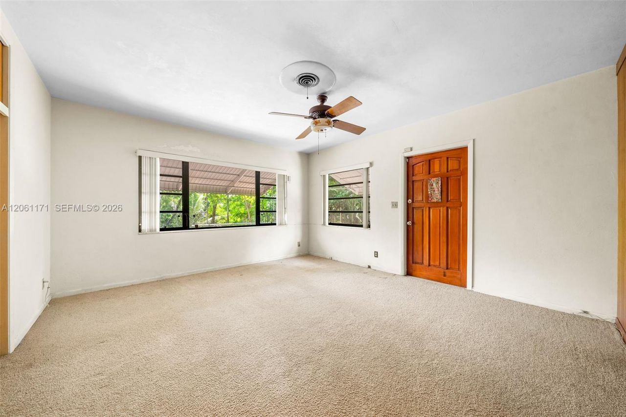6801 SW 82nd Ave , Miami, FL 33143 Photo
