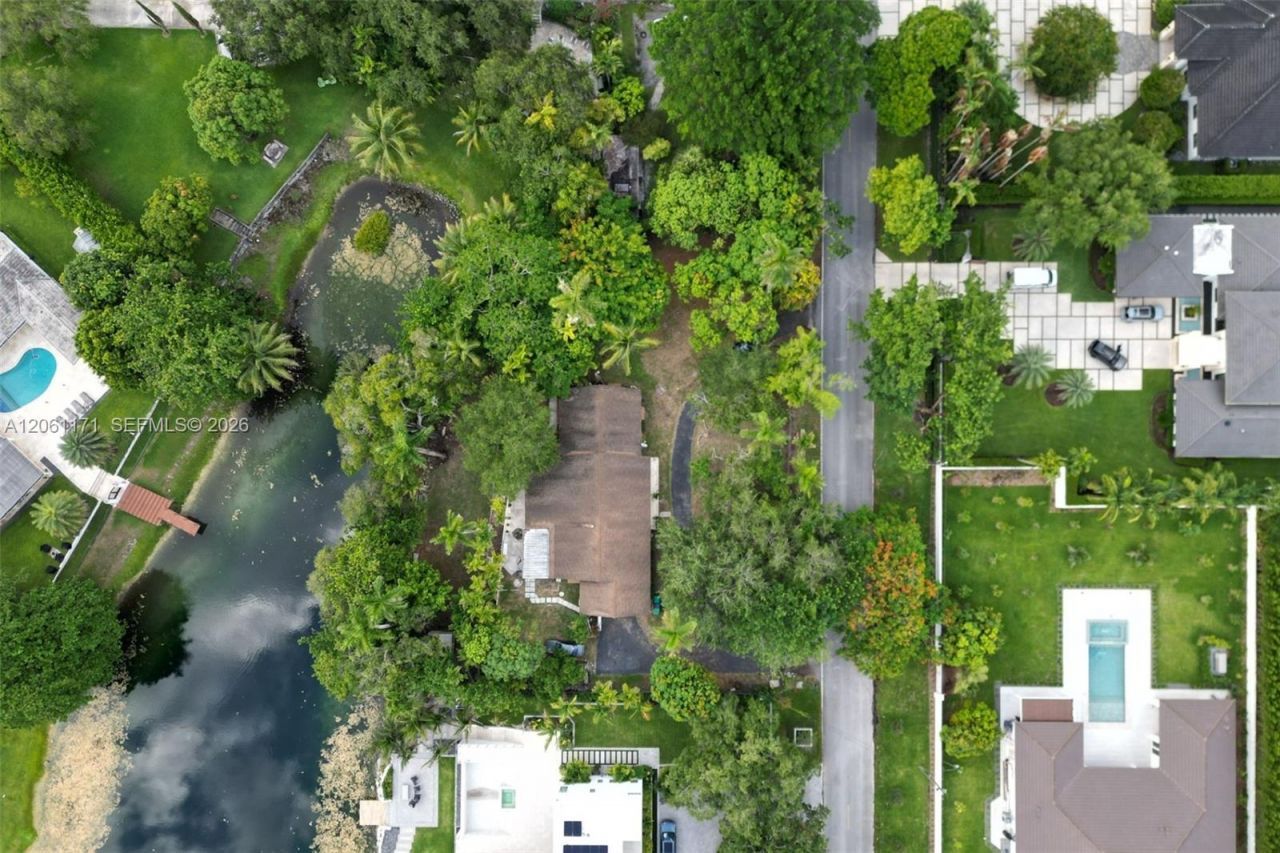 6801 SW 82nd Ave , Miami, FL 33143 Photo