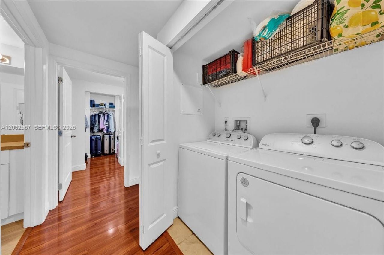 1250 S Miami Ave, Unit 2106, Miami, FL 33130 Photo