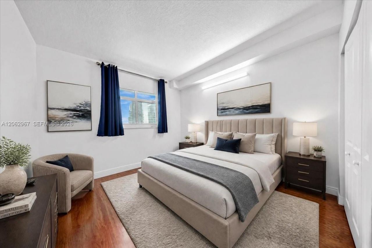 1250 S Miami Ave, Unit 2106, Miami, FL 33130 Photo