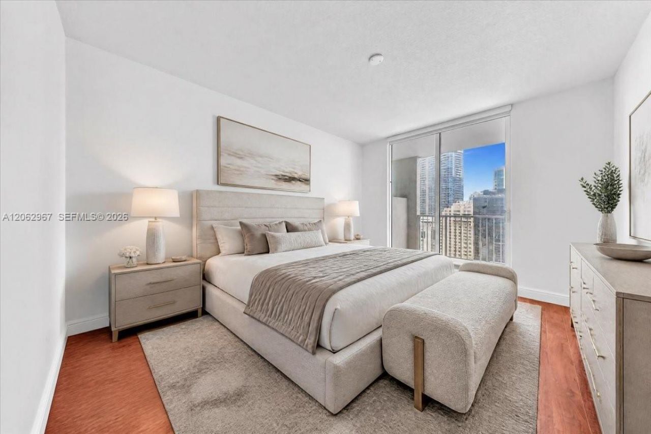 1250 S Miami Ave, Unit 2106, Miami, FL 33130 Photo