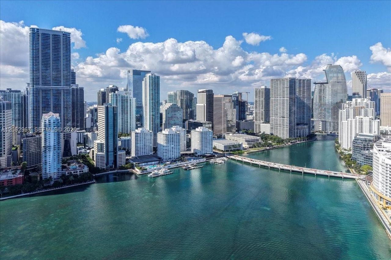 1250 S Miami Ave, Unit 2106, Miami, FL 33130 Photo