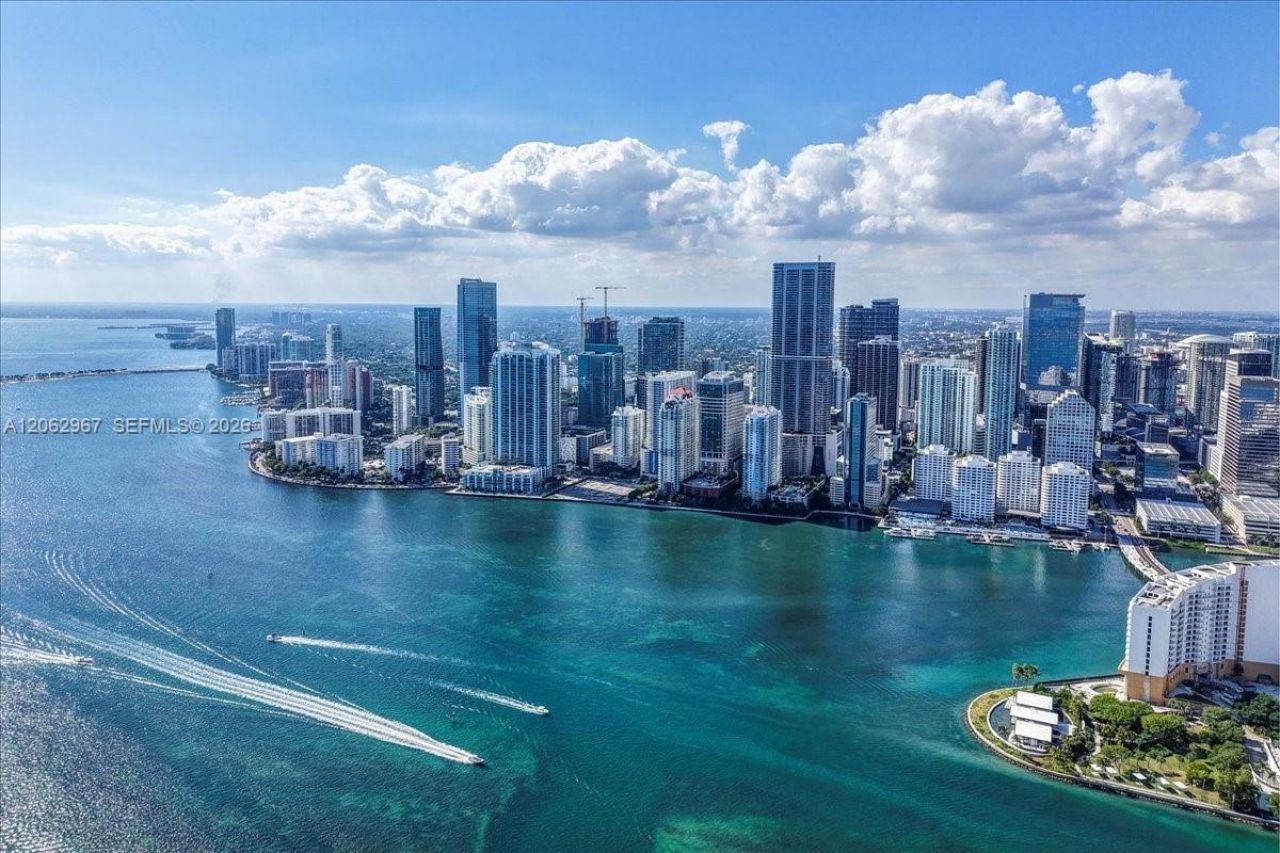 1250 S Miami Ave, Unit 2106, Miami, FL 33130 Photo
