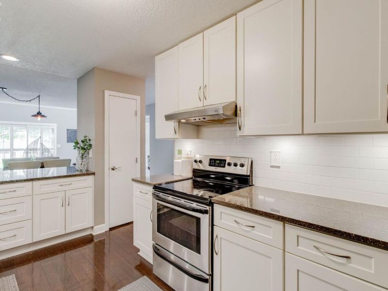70 N Harbors End, Port Clinton, OH 43452 Photo 12