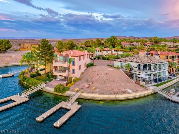 17 Via Del Garda , Henderson, NV 89011