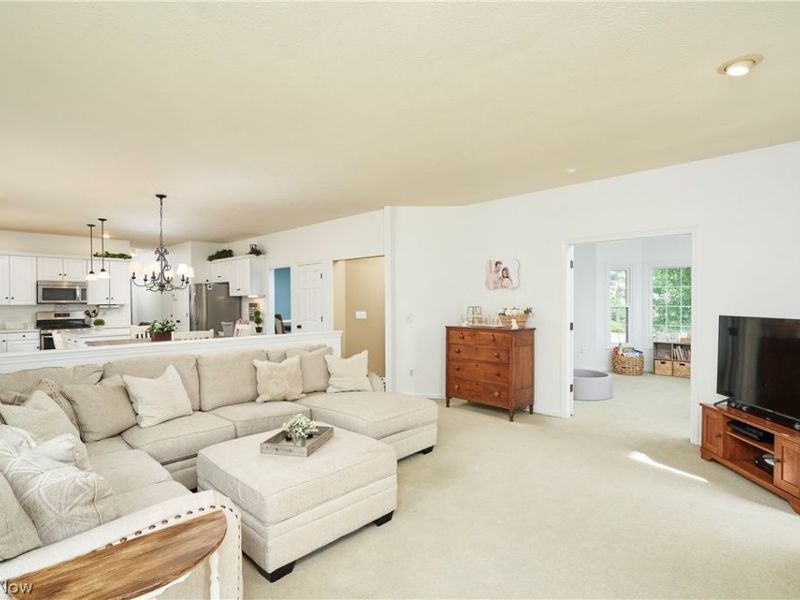 234 Newfield Circle , Medina, OH 44256 Photo 8