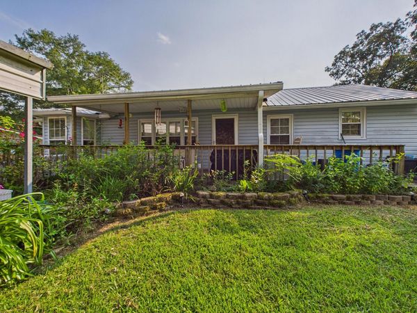 9332 DADS HILL Rd, Warrior, AL 35180