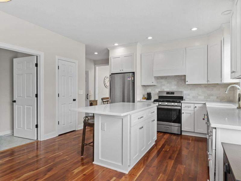 100 Autumn Rush Court, Columbus, OH 43230 Photo 14