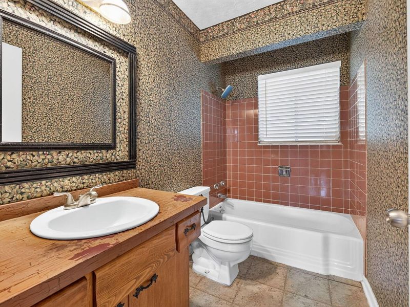 103 Bishop Drive , Westerville, OH 43081 Photo 22