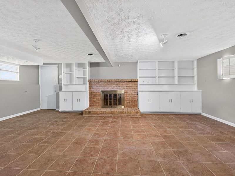 103 Bishop Drive , Westerville, OH 43081 Photo 34