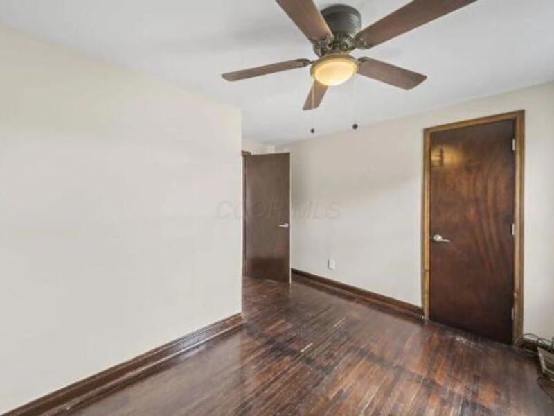 1676 E Lakeview Avenue, Columbus, OH 43224 Photo 33