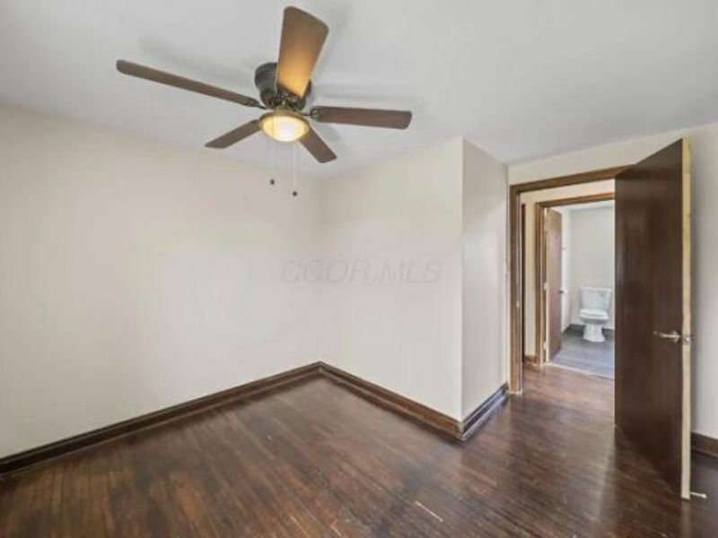 1676 E Lakeview Avenue, Columbus, OH 43224 Photo 34