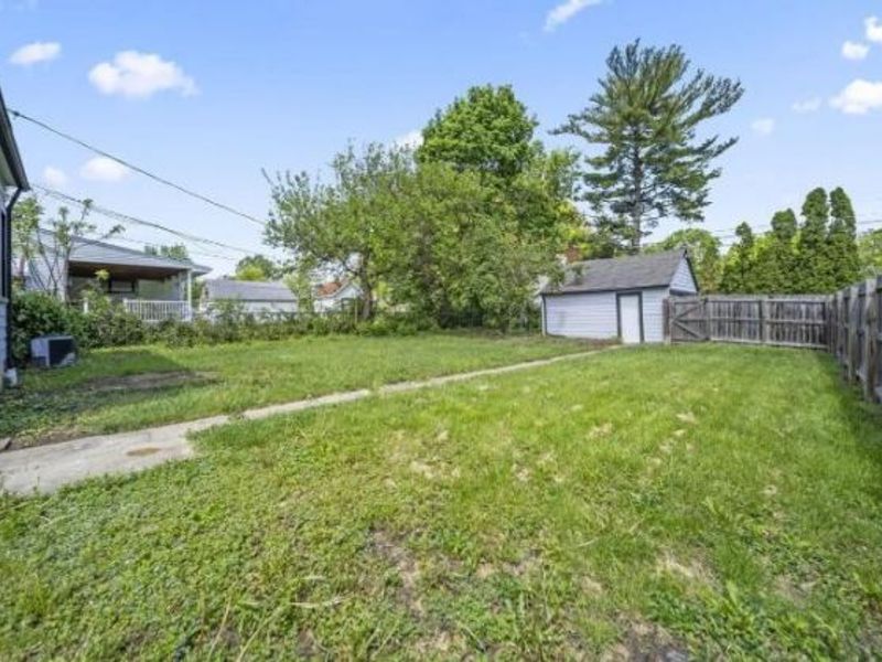 1676 E Lakeview Avenue, Columbus, OH 43224 Photo 46