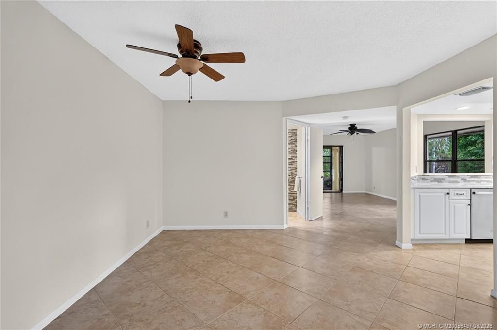 211 SW South River Drive, Unit 203, Stuart, FL 34997 Photo
