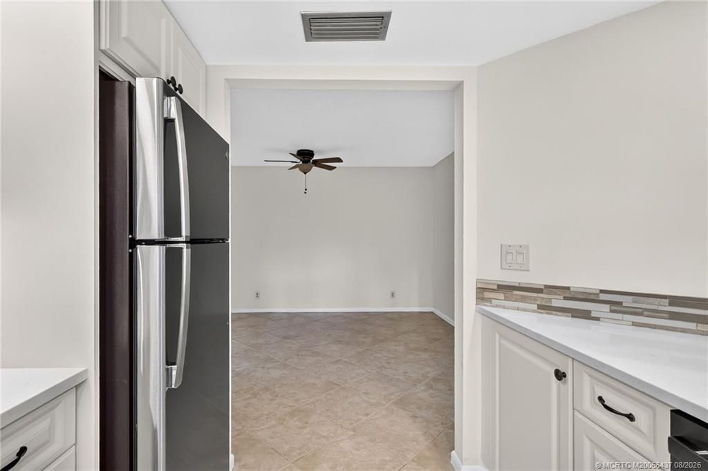 211 SW South River Drive, Unit 203, Stuart, FL 34997 Photo