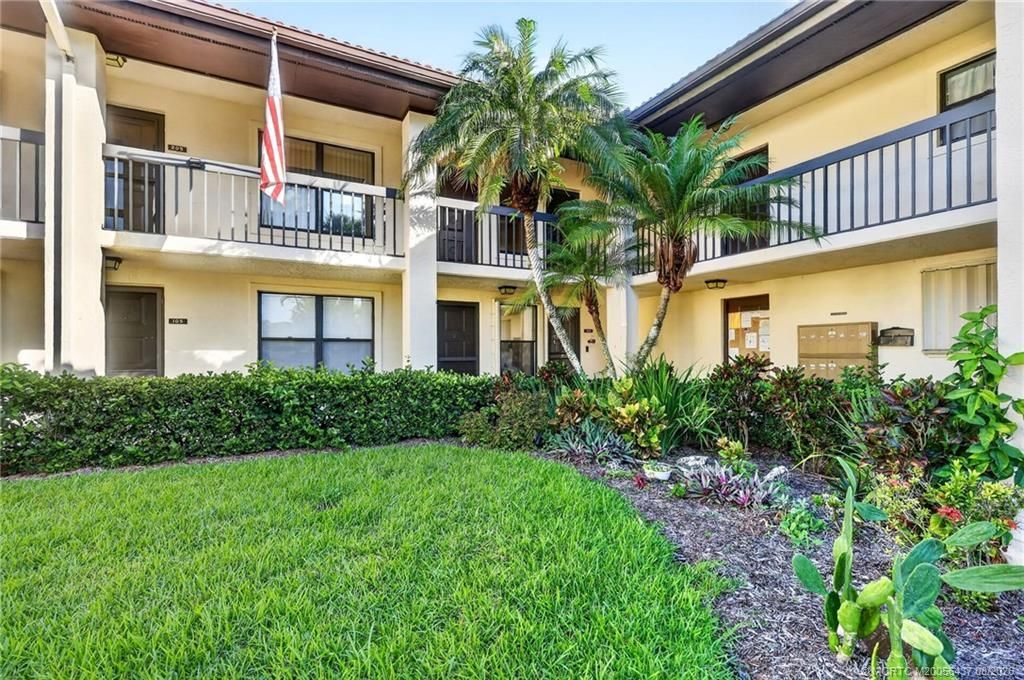 211 SW South River Drive, Unit 203, Stuart, FL 34997 Photo