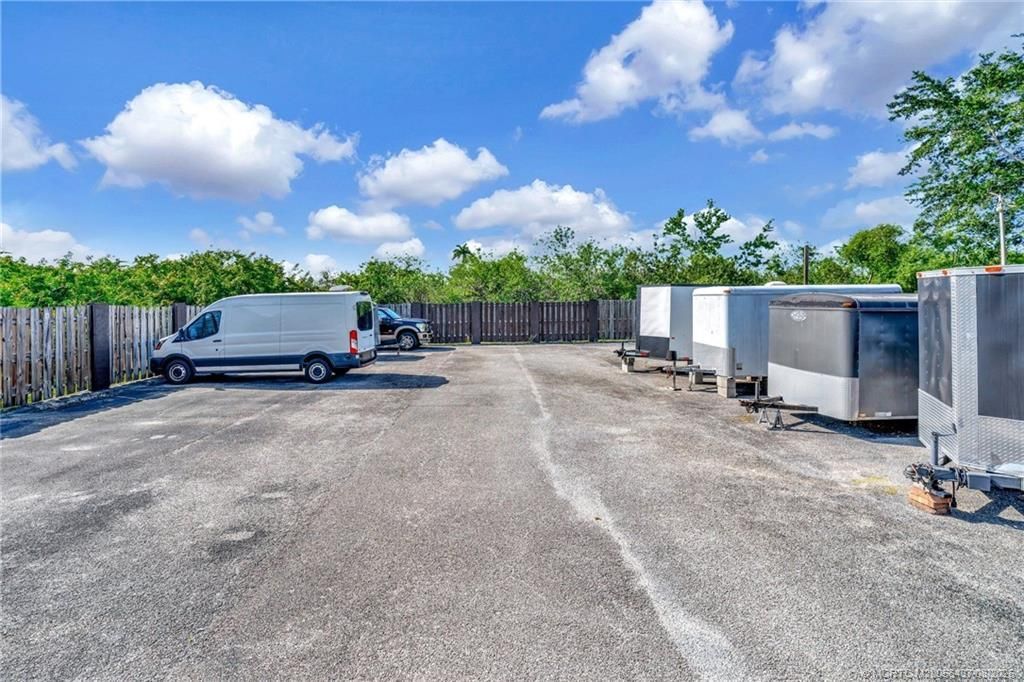 211 SW South River Drive, Unit 203, Stuart, FL 34997 Photo