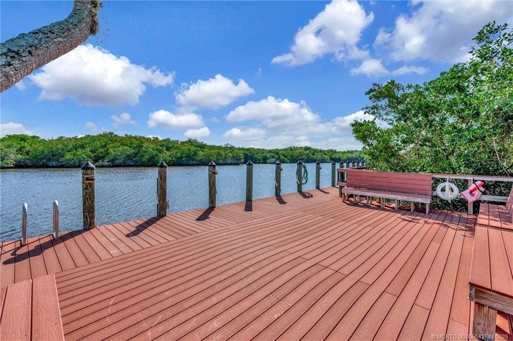 211 SW South River Drive, Unit 203, Stuart, FL 34997 Photo