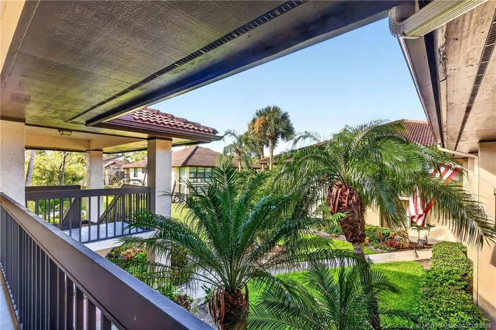211 SW South River Drive, Unit 203, Stuart, FL 34997 Photo