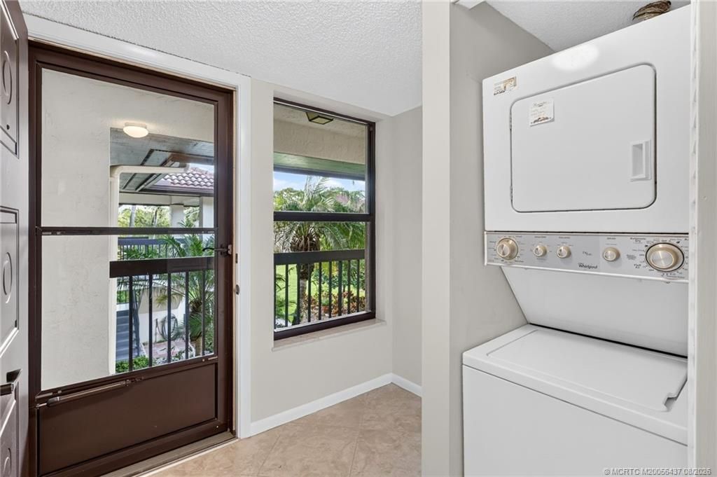 211 SW South River Drive, Unit 203, Stuart, FL 34997 Photo