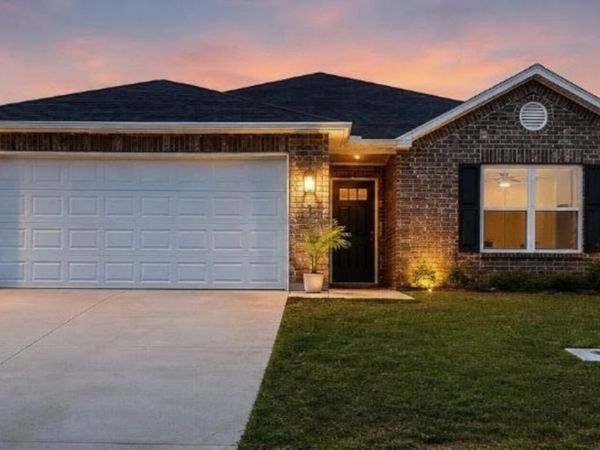 2107 S Amarillo Drive, Claremore, OK 74019