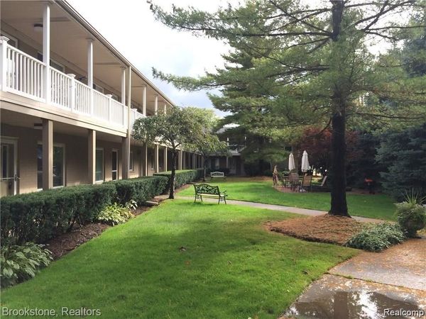 475 S Adams Road, Unit #1, Birmingham, Mi 48009