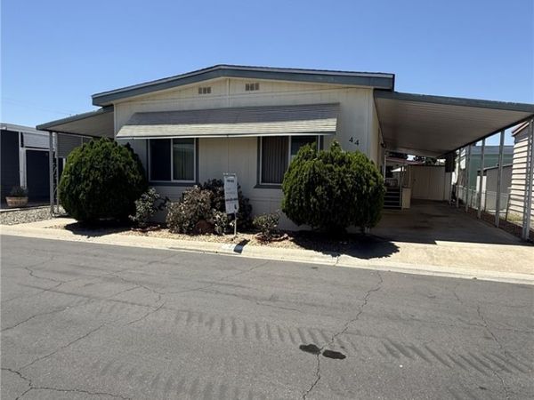 11250 Beach Blvd SPC 44, Stanton, CA 90680