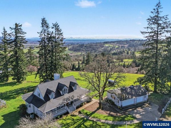 12024 South Shadow Hills Ct SE, Turner, OR 97392
